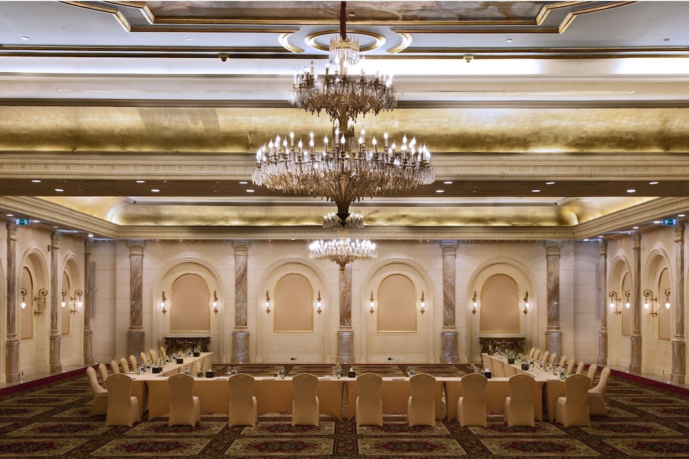 Sonesta Hotel Tower & Casino Cairo — Hotel building in Cairo, Cairo