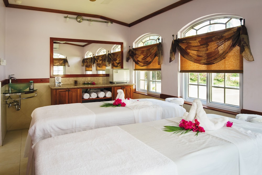 Rondel Village — Hotel rooms in Negril