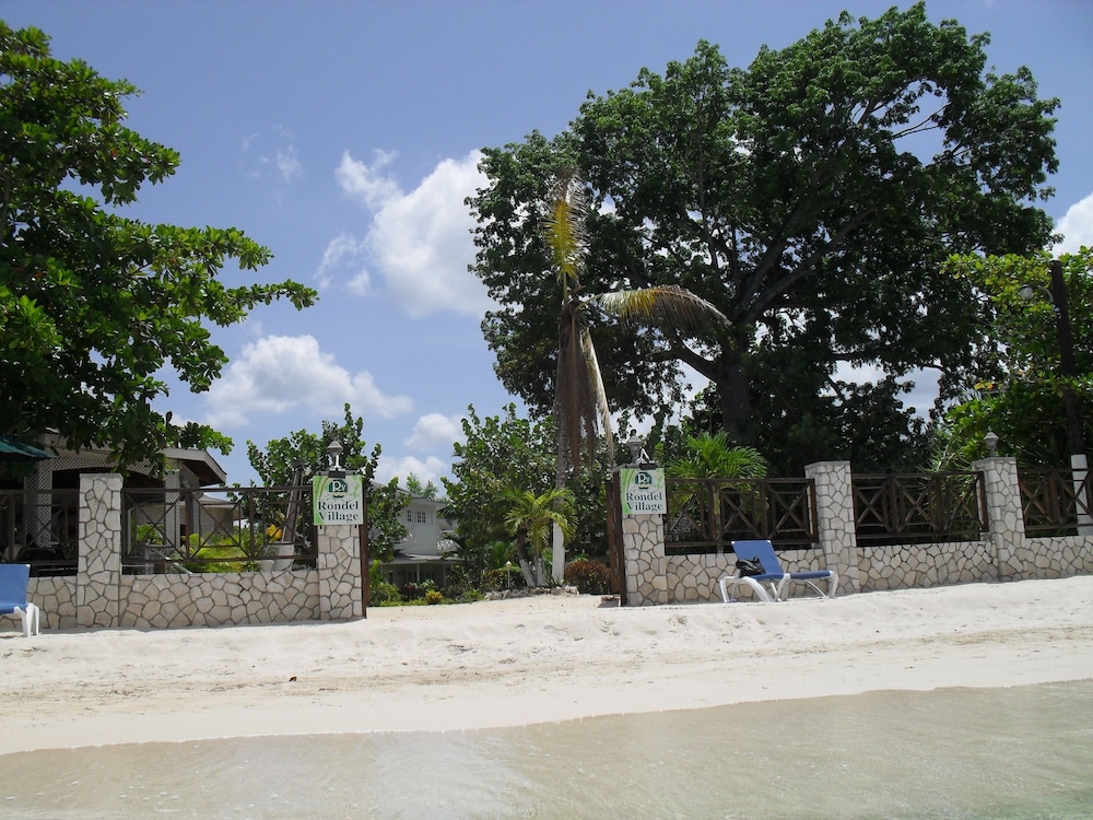 Rondel Village — Beach in Negril