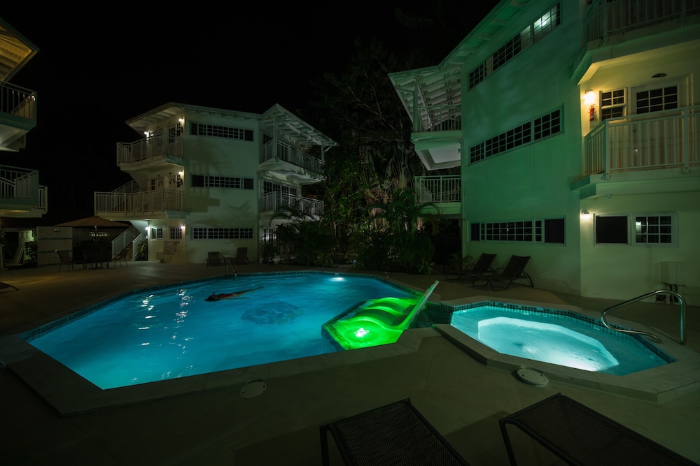 Rondel Village — Swimming pool in Negril