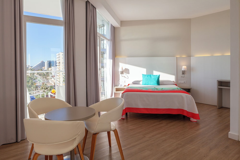 Hotel Alay Puerto Marina - Adults Only Recommended — Rooms in Benalmadena, Andalusia