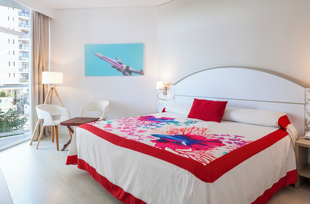 Hotel Alay Puerto Marina - Adults Only Recommended — Rooms in Benalmadena, Andalusia