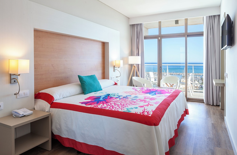 Hotel Alay Puerto Marina - Adults Only Recommended — Rooms in Benalmadena, Andalusia