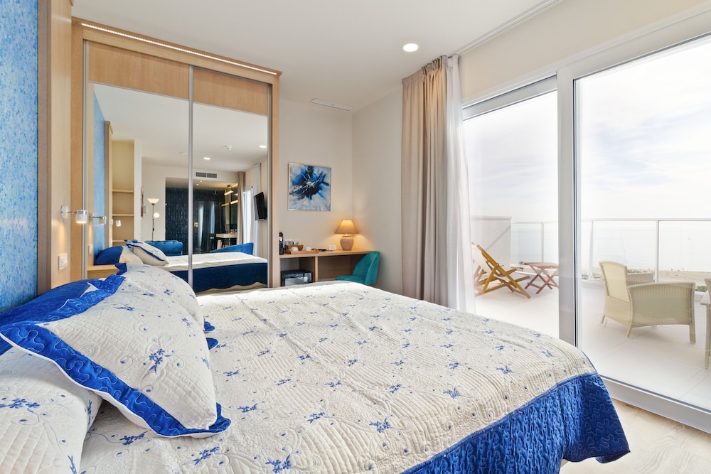 Hotel Alay Puerto Marina - Adults Only Recommended — Rooms in Benalmadena, Andalusia