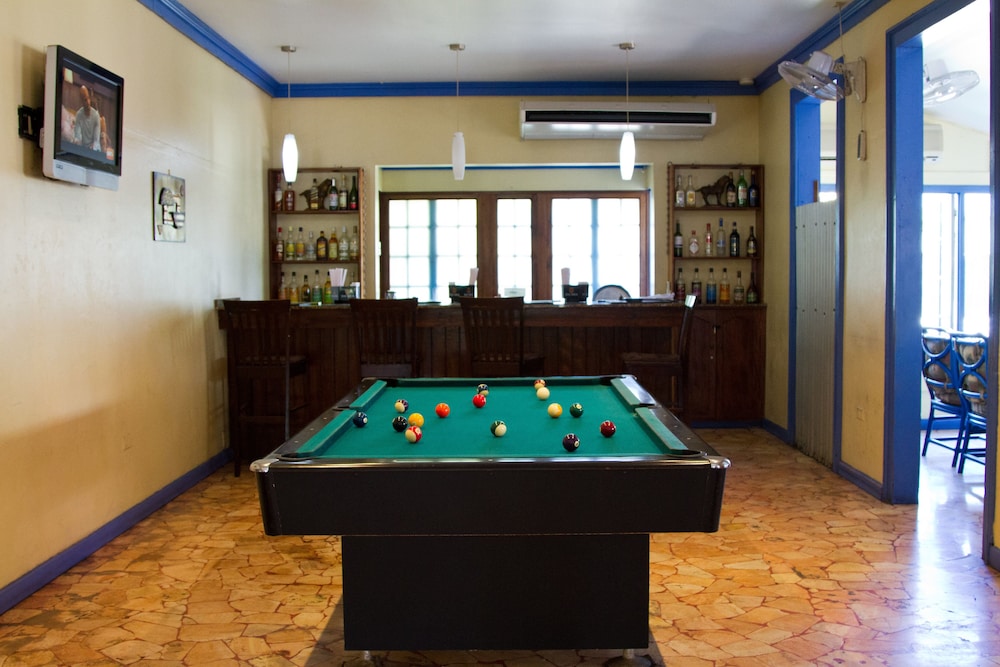 Toby's Resort — Restaurant & bars in Montego Bay