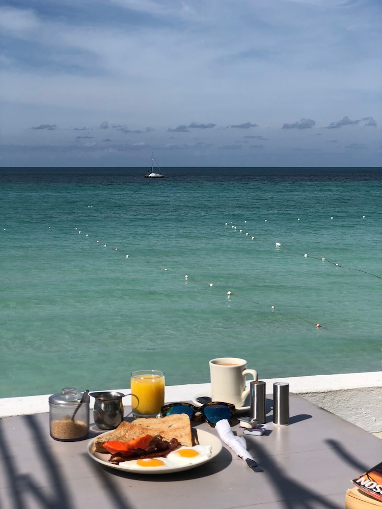 White Sands Negril — Restaurant & bars in Negril