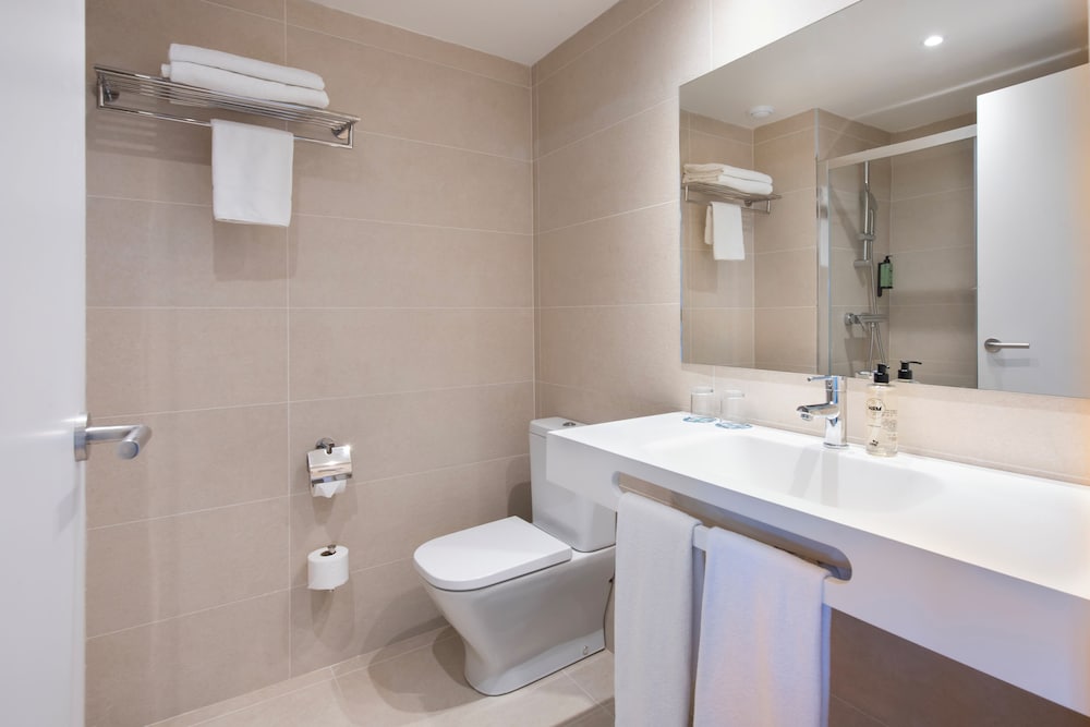 Hotel HSM Atlantic Park Hotel — Hotel rooms in Magaluf, Balearic Islands