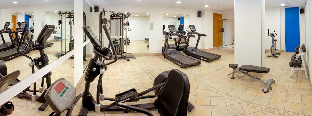 Hotel RH Victoria & Spa Benidorm By Hoteles RH — Sports & recreation in Benidorm, Valencian Community