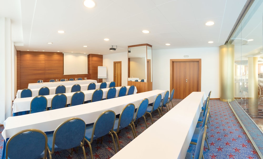 Hotel RH Victoria & Spa Benidorm By Hoteles RH — Hotel building in Benidorm, Valencian Community