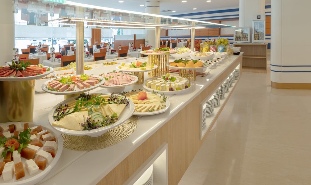 Hotel RH Victoria & Spa Benidorm By Hoteles RH — Restaurant & bars in Benidorm, Valencian Community