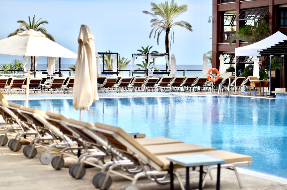 Gran Hotel Guadalpin Banus — Swimming pool in Marbella, Andalusia