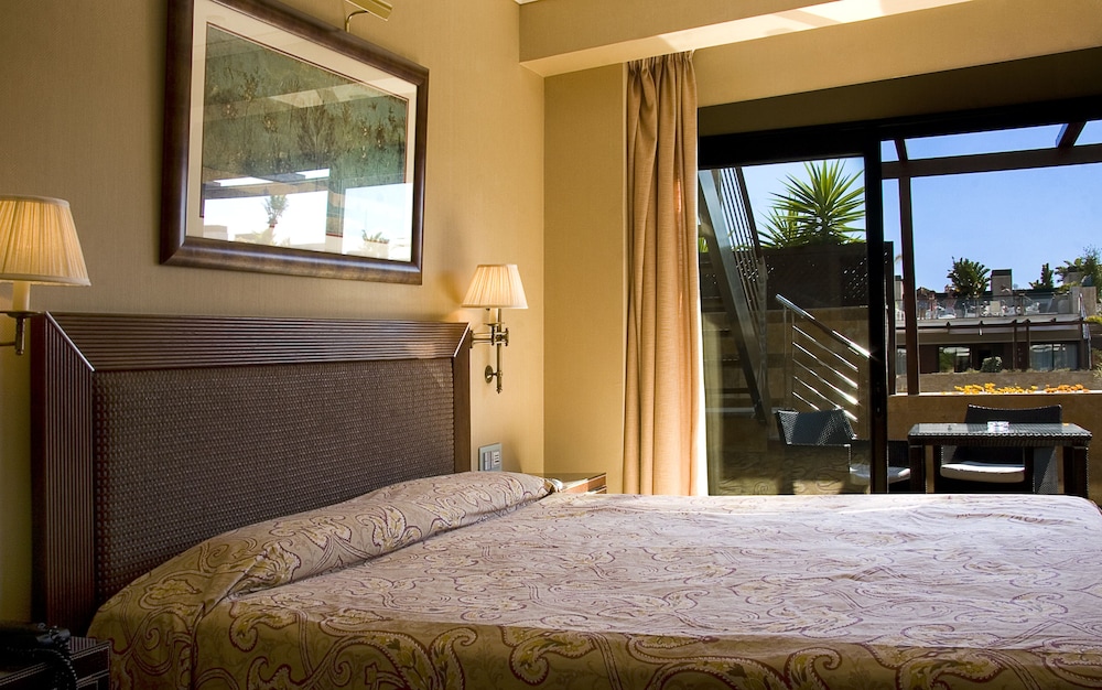 Gran Hotel Guadalpin Banus — Hotel rooms in Marbella, Andalusia