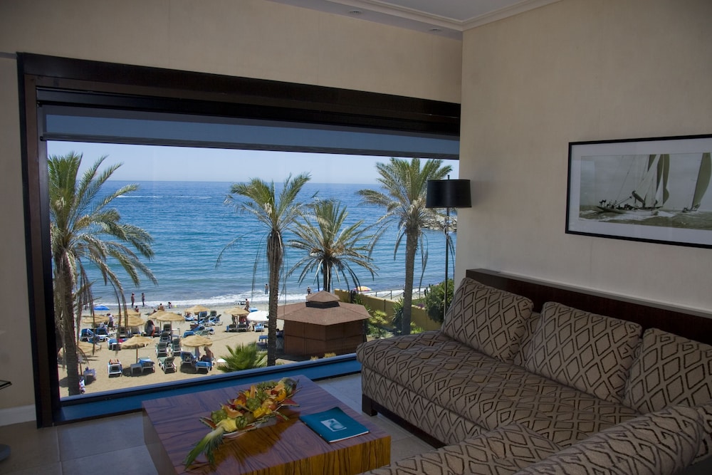 Gran Hotel Guadalpin Banus — Hotel rooms in Marbella, Andalusia
