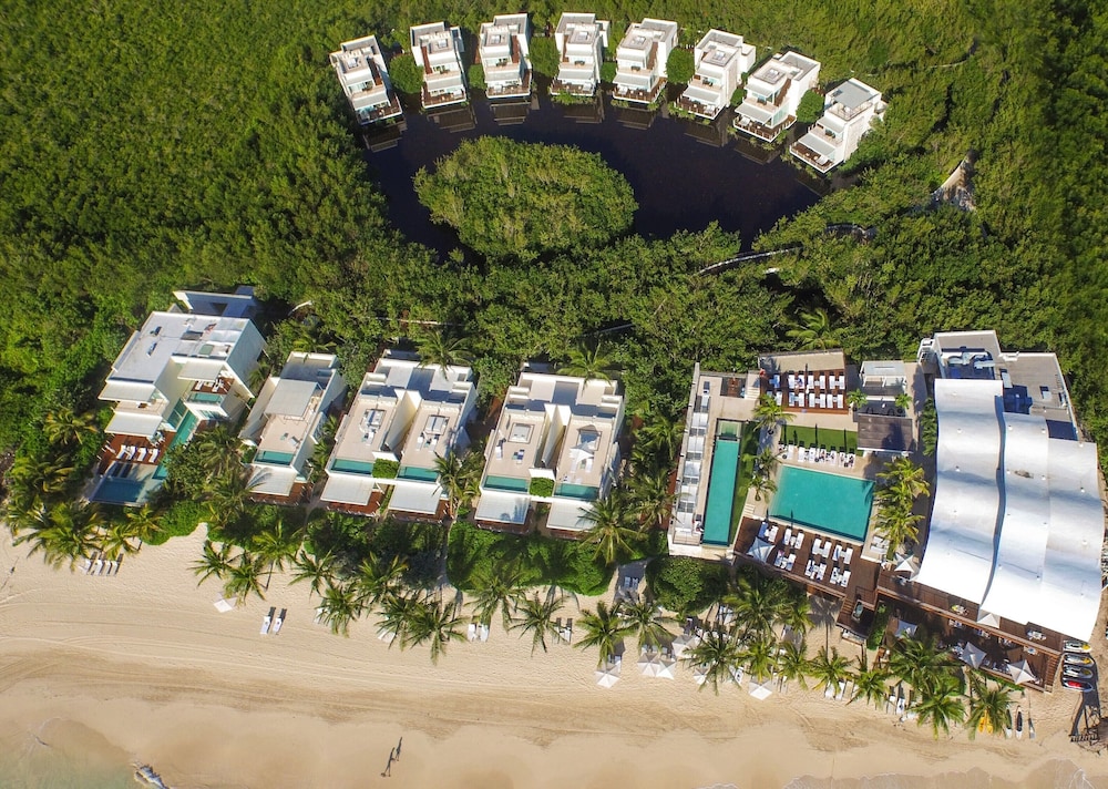 Blue Diamond Wellness Resort – All Inclusive – Adults Only — Hotel building in Playa del Carmen, Quintana Roo