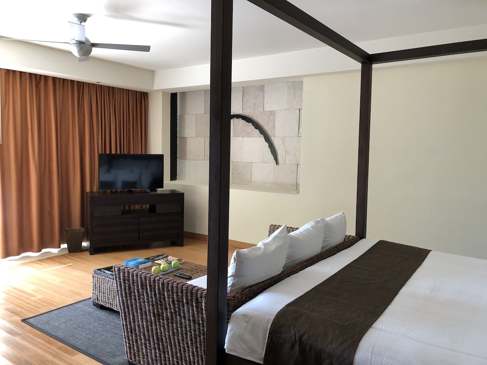 Blue Diamond Wellness Resort – All Inclusive – Adults Only — Hotel rooms in Playa del Carmen, Quintana Roo