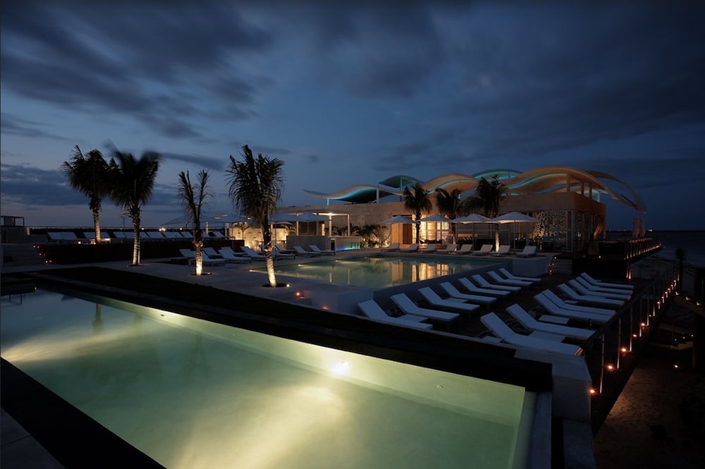 Blue Diamond Wellness Resort – All Inclusive – Adults Only — Swimming pool in Playa del Carmen, Quintana Roo
