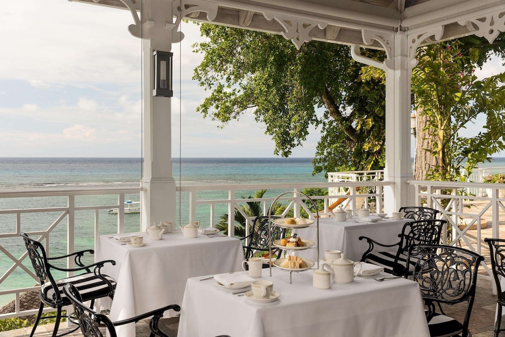Sandals Jamaica Royal Plantation All Inclusive Adults Only — Restaurant & bars in Ocho Rios