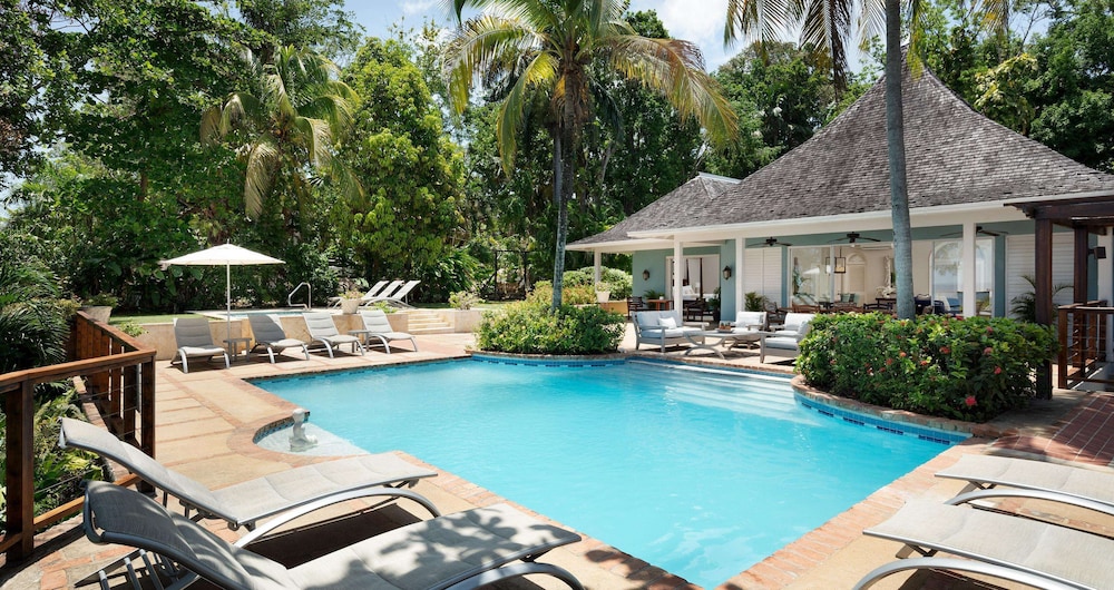 Sandals Jamaica Royal Plantation All Inclusive Adults Only — Swimming pool in Ocho Rios