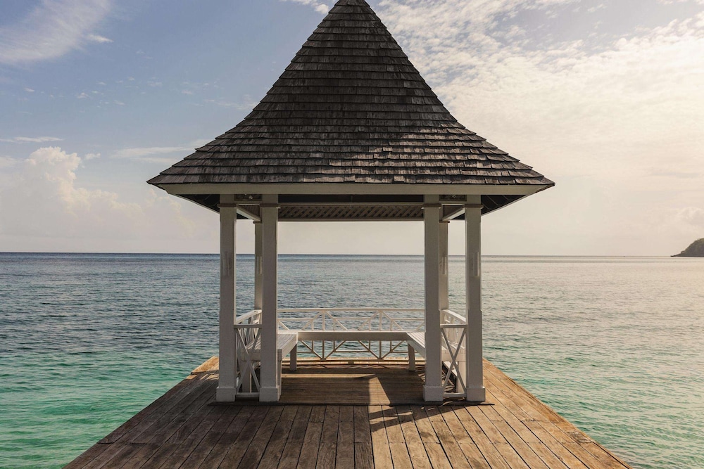Sandals Jamaica Royal Plantation All Inclusive Adults Only — Beach in Ocho Rios