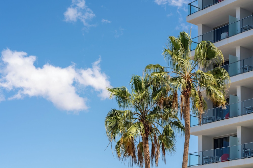 Marina Suites — Hotel building in Puerto Rico, Canary Islands
