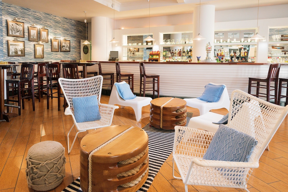 Marina Suites — Restaurant & bars in Puerto Rico, Canary Islands