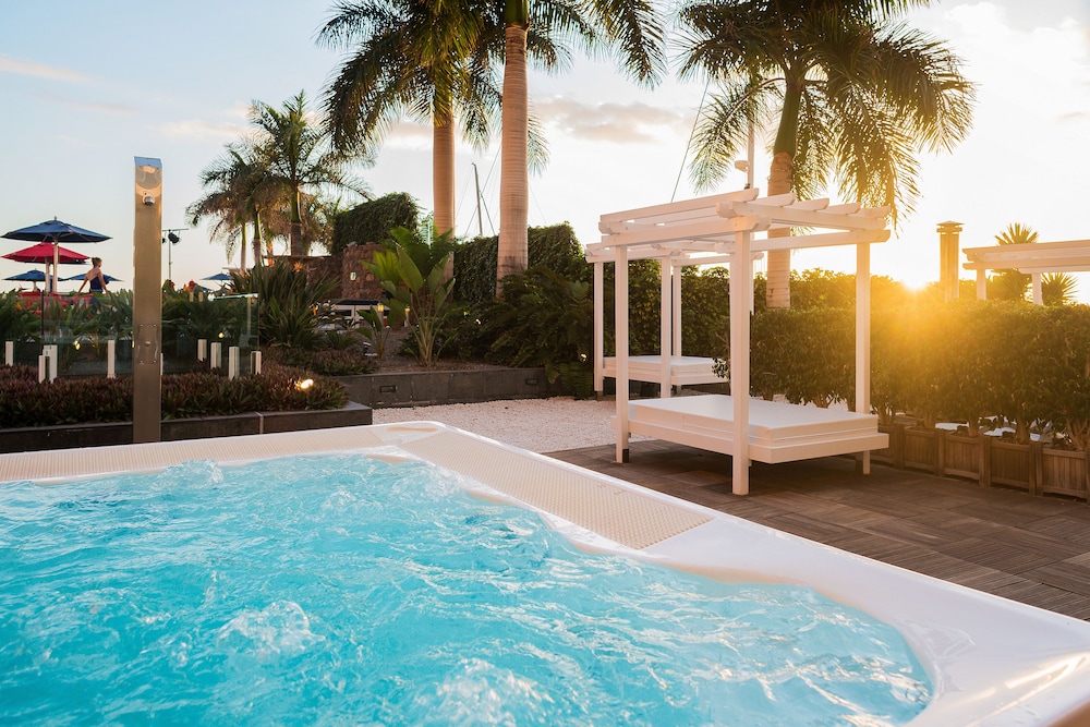 Marina Suites — Swimming pool in Puerto Rico, Canary Islands