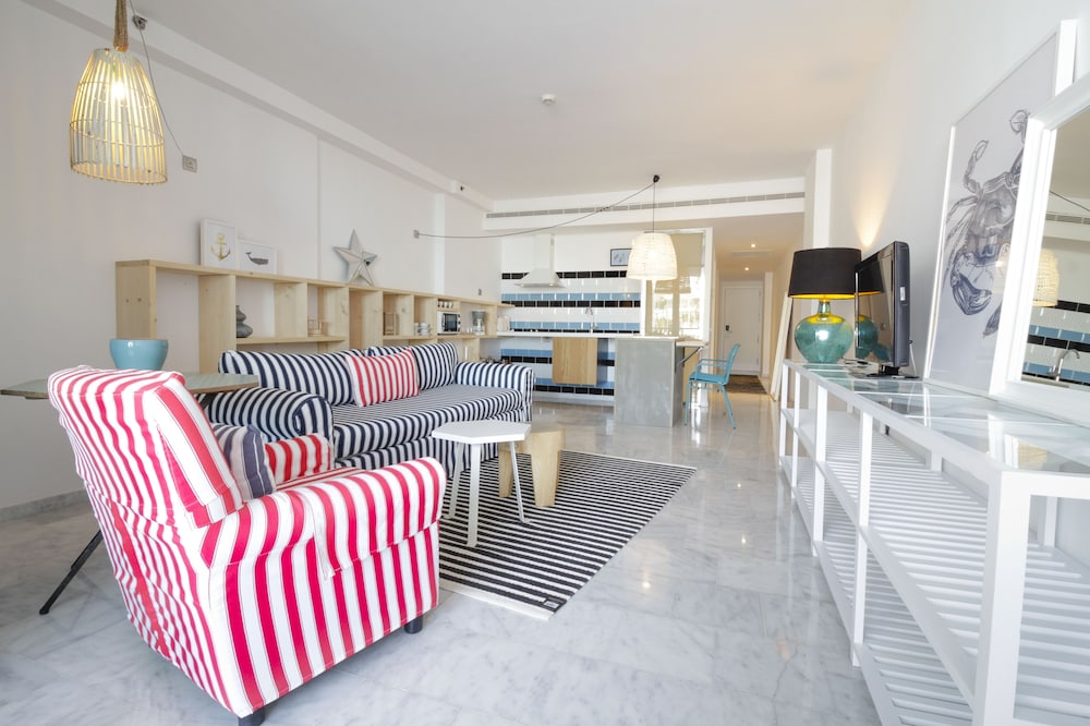 Marina Suites — Hotel rooms in Puerto Rico, Canary Islands