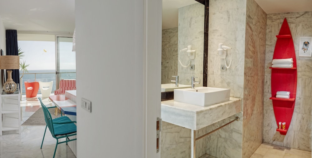 Marina Suites — Hotel rooms in Puerto Rico, Canary Islands