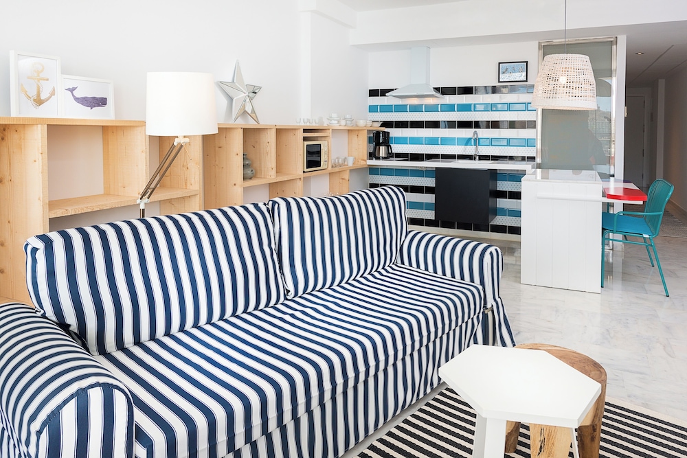 Marina Suites — Hotel rooms in Puerto Rico, Canary Islands