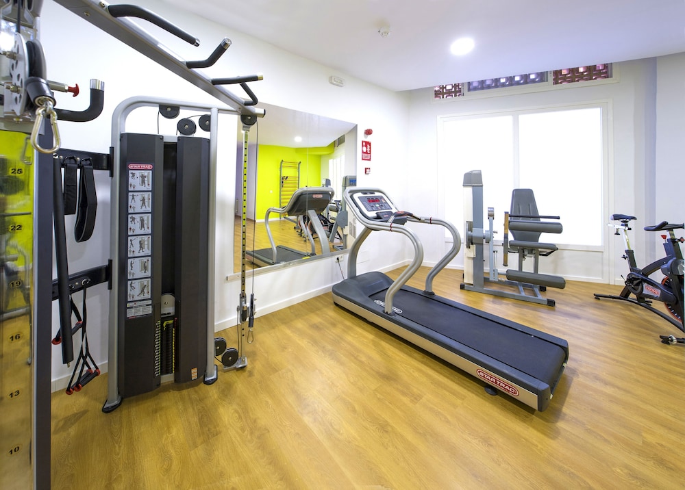 Hotel Vibra Maritimo — Sports & recreation in Ibiza Town, Balearic Islands