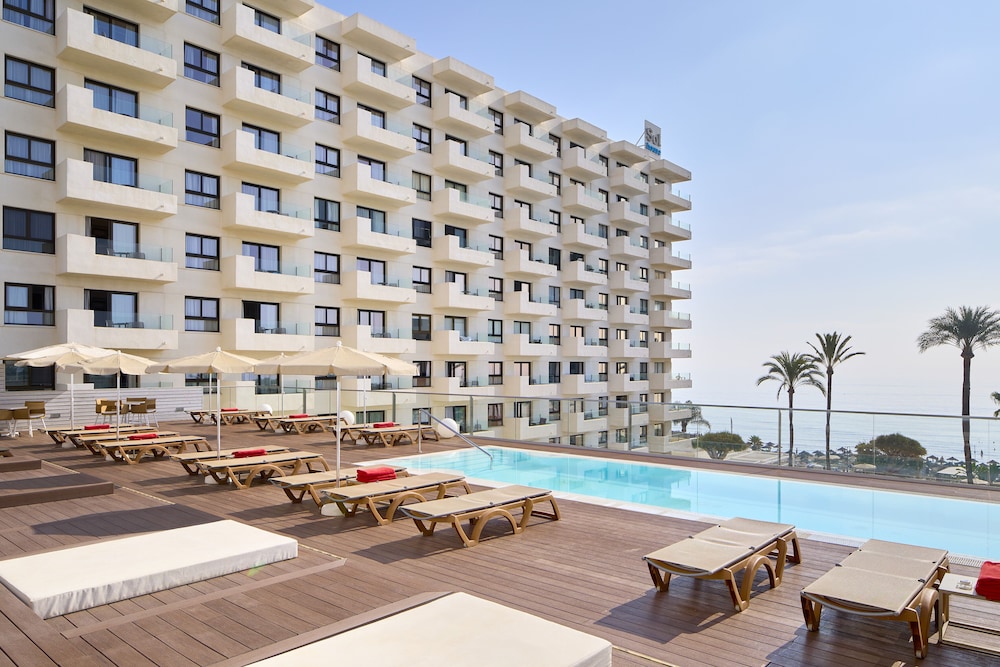 Ocean House Costa del Sol by Grupotel — Hotel building in Torremolinos, Andalusia