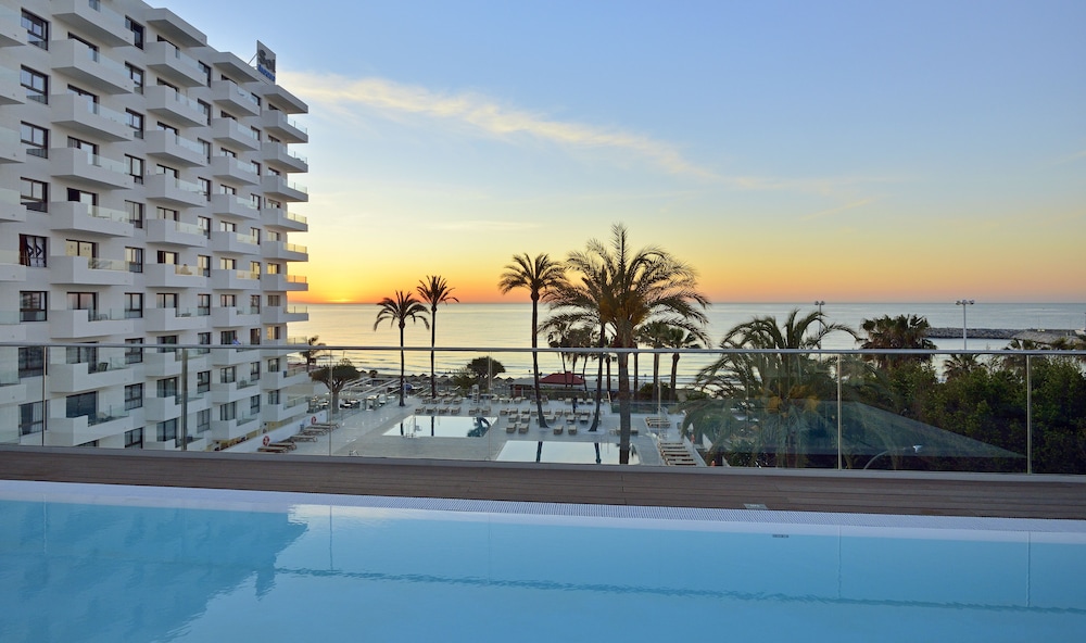 Ocean House Costa del Sol by Grupotel — Swimming pool in Torremolinos, Andalusia