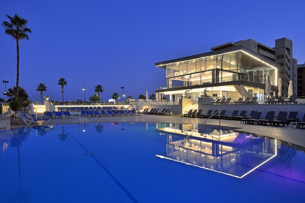 Sol Torremolinos - Don Pablo — Swimming pool in Torremolinos, Andalusia