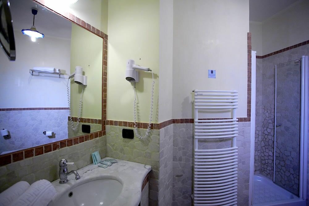 Airone Wellness Hotel — Hotel rooms in Zafferana Etnea, Sicily