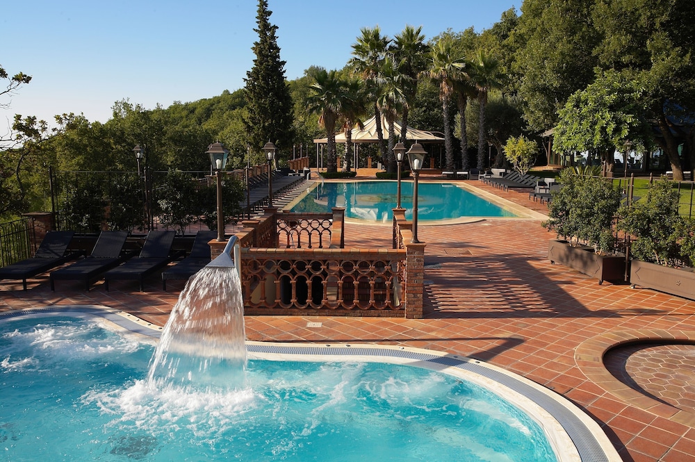 Airone Wellness Hotel — Swimming pool in Zafferana Etnea, Sicily