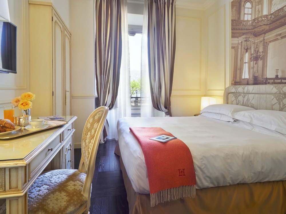 Albergo Terminus Hotel — Hotel rooms in Como, Lombardy