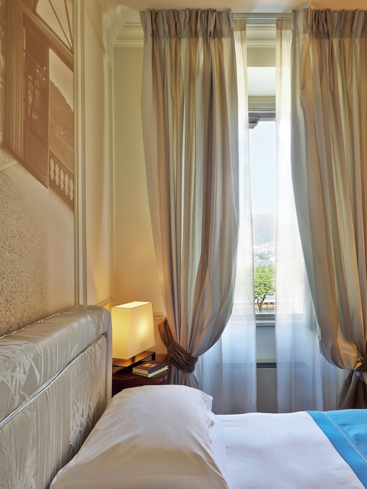 Albergo Terminus Hotel — Hotel rooms in Como, Lombardy