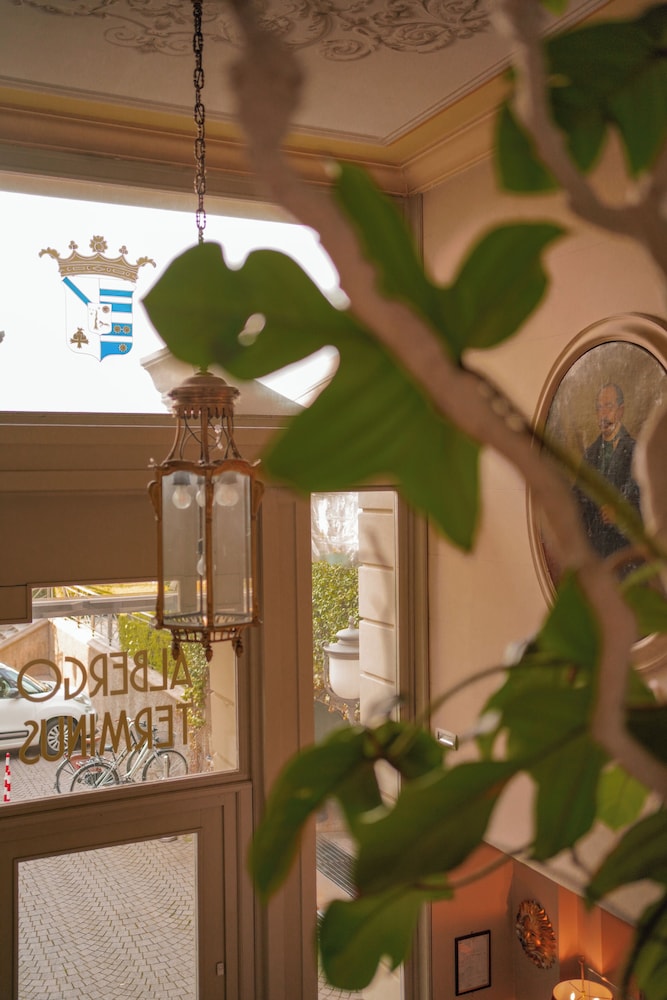 Albergo Terminus Hotel — Hotel building in Como, Lombardy