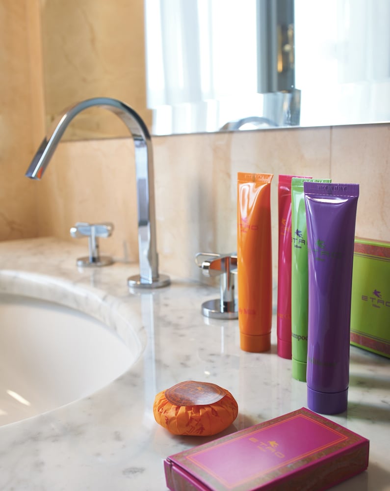 Albergo Terminus Hotel — Hotel rooms in Como, Lombardy