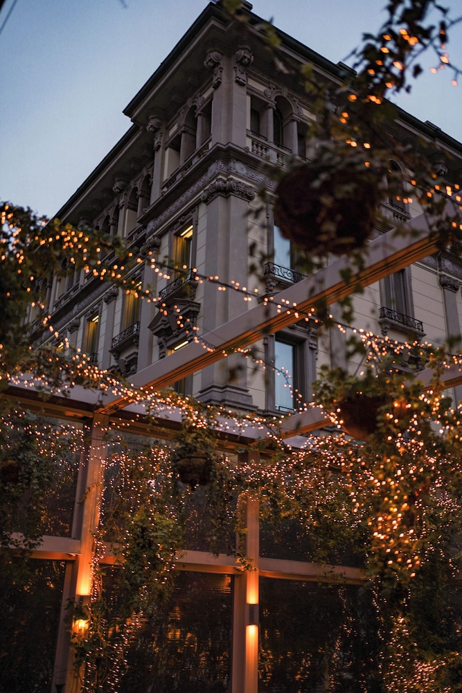 Albergo Terminus Hotel — Hotel building in Como, Lombardy