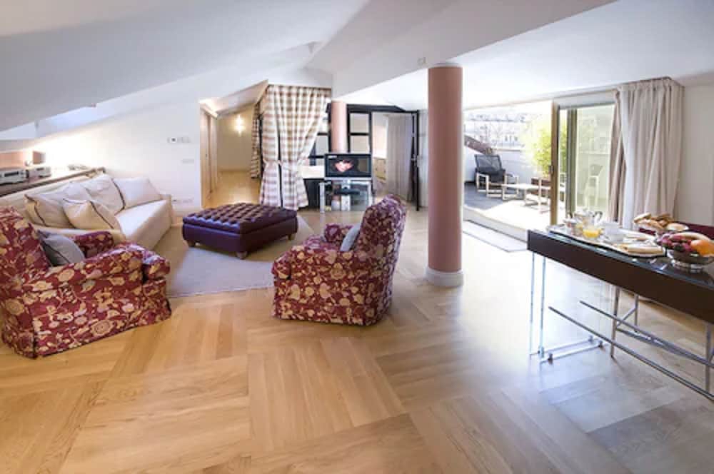 Albergo Terminus Hotel — Hotel rooms in Como, Lombardy
