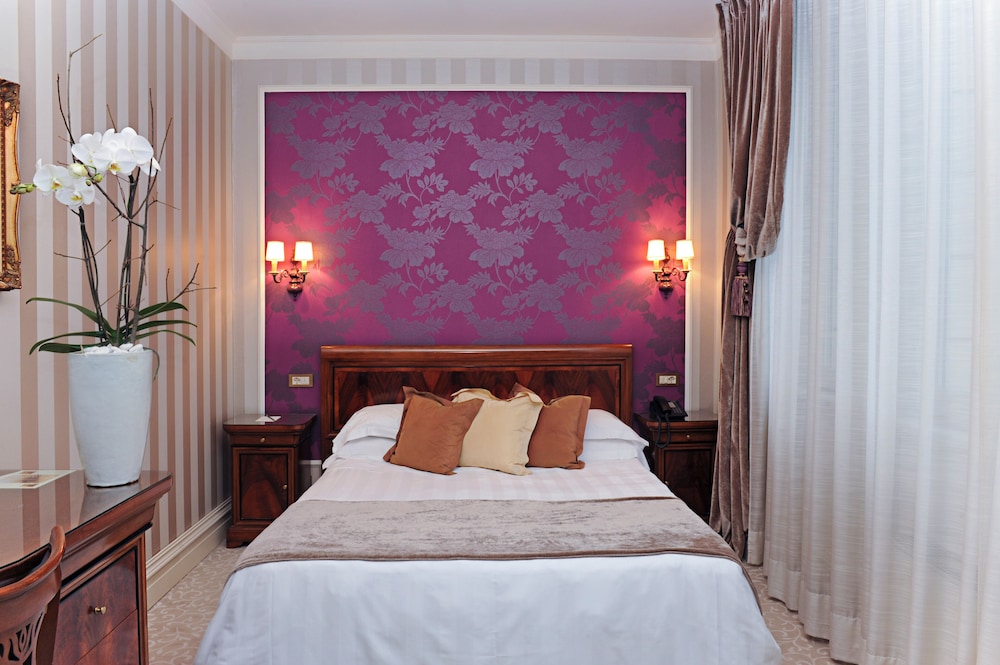 Albergo Terminus Hotel — Hotel rooms in Como, Lombardy
