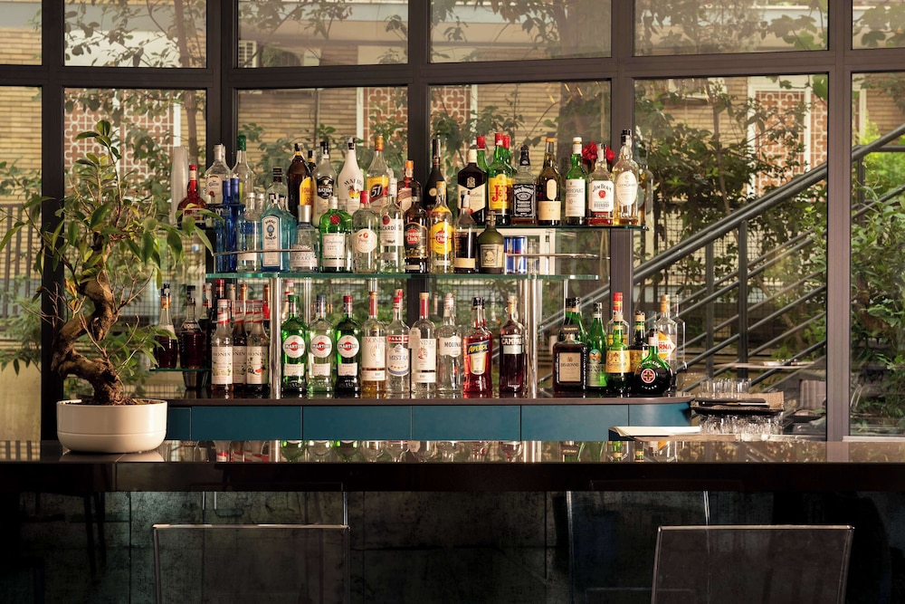 Hotel American Palace Eur — Restaurant & bars in Rome, Lazio
