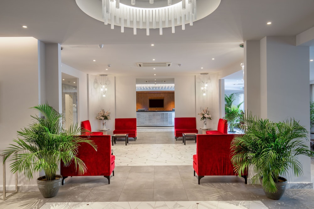 Hotel American Palace Eur — Hotel building in Rome, Lazio