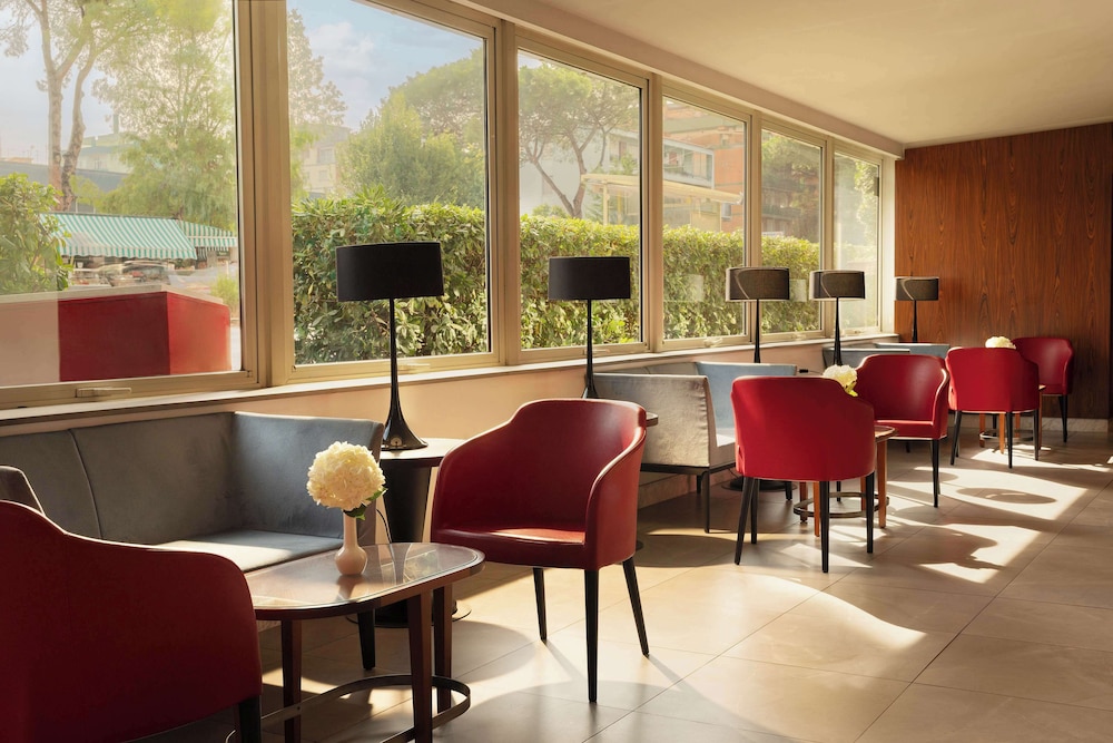Hotel American Palace Eur — Hotel rooms in Rome, Lazio