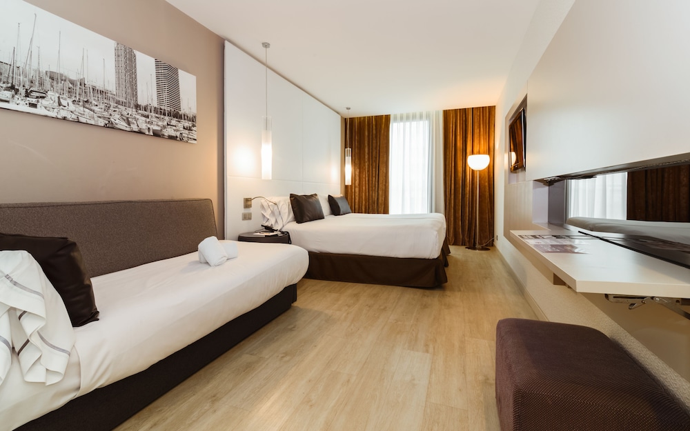 Grums Hotel — Hotel rooms in Barcelona, Catalonia