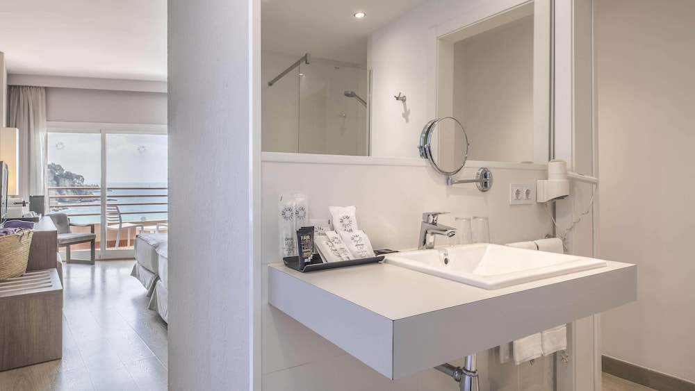Be Live Experience Costa Palma — Hotel rooms in Palma de Mallorca, Balearic Islands