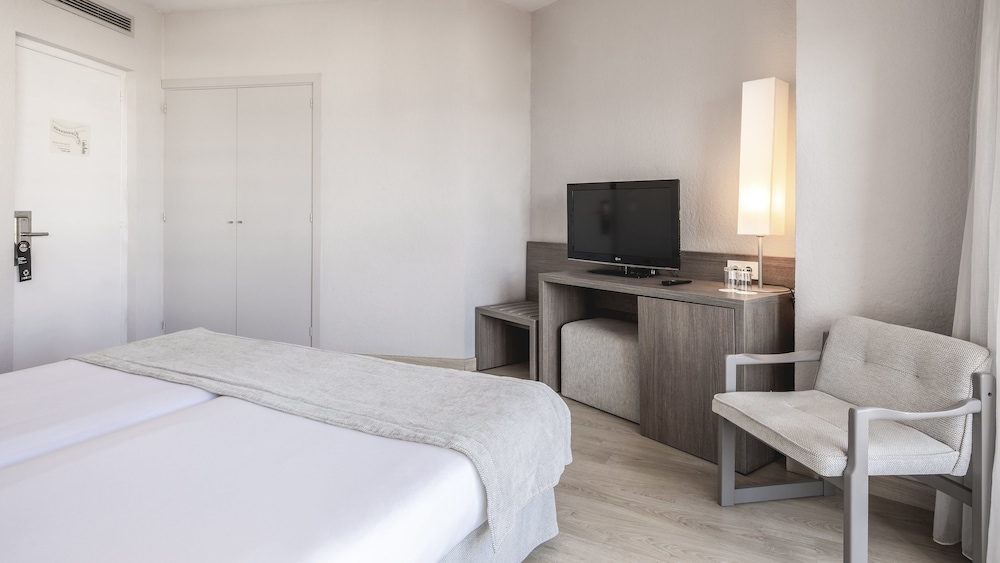 Be Live Experience Costa Palma — Hotel rooms in Palma de Mallorca, Balearic Islands