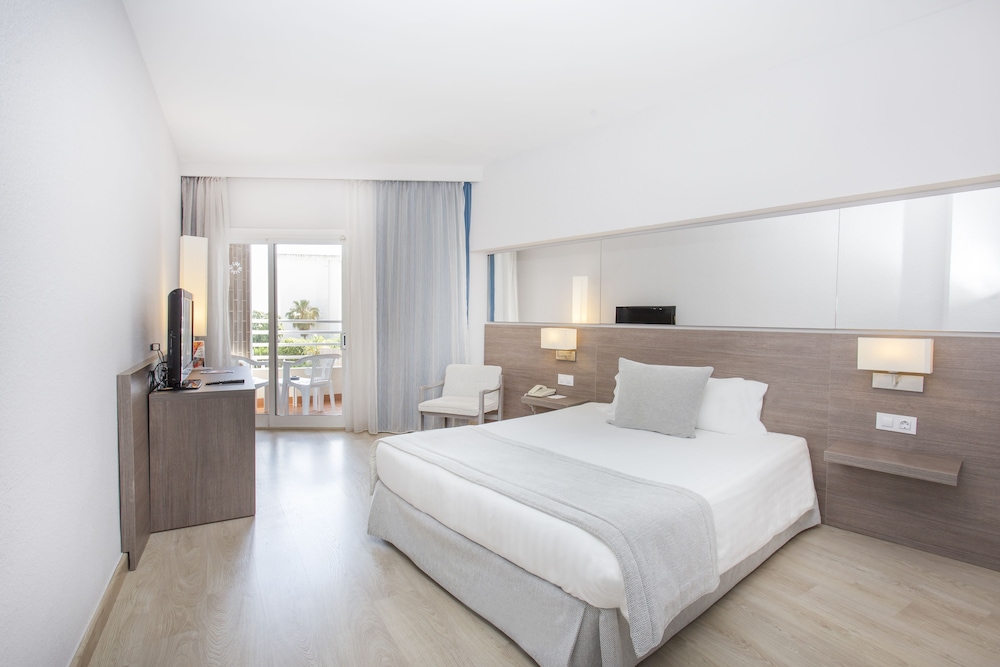 Be Live Experience Costa Palma — Hotel rooms in Palma de Mallorca, Balearic Islands