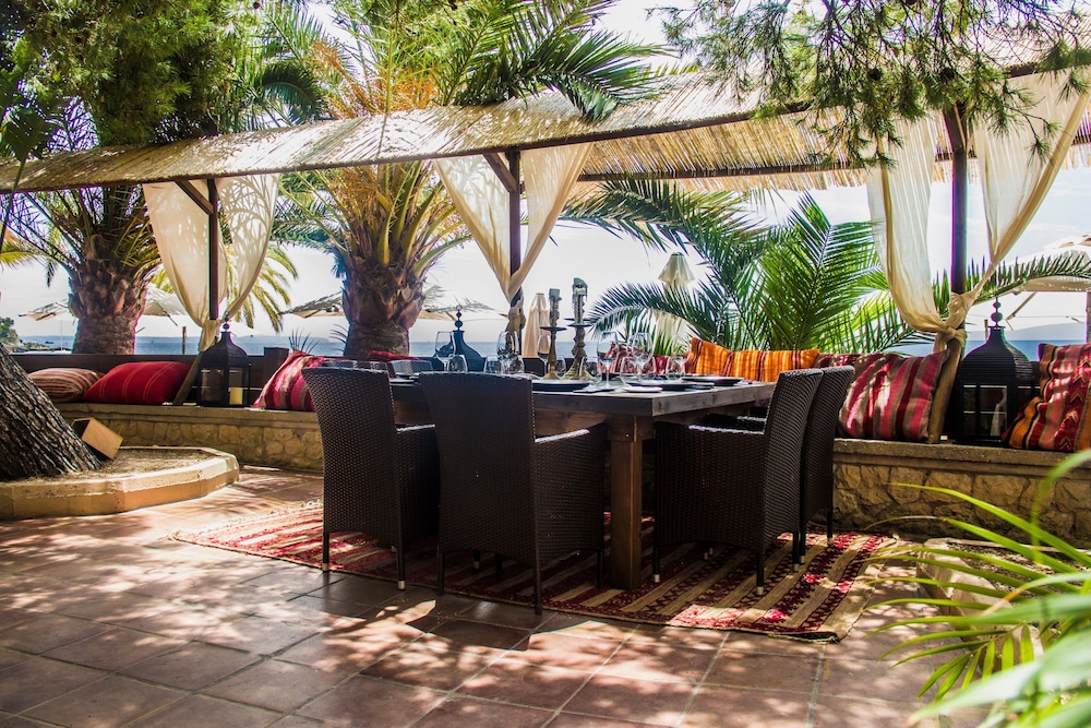 Be Live Experience Costa Palma — Restaurant & bars in Palma de Mallorca, Balearic Islands